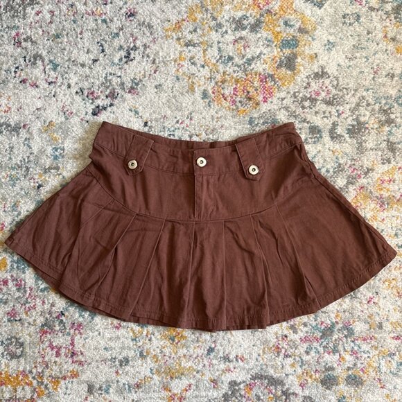 Social Collision Dresses & Skirts - Brown pleated mini skirt